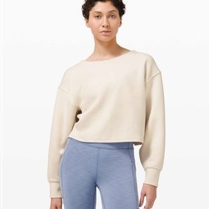 Lululemon Twist Back to front pull over white sz4